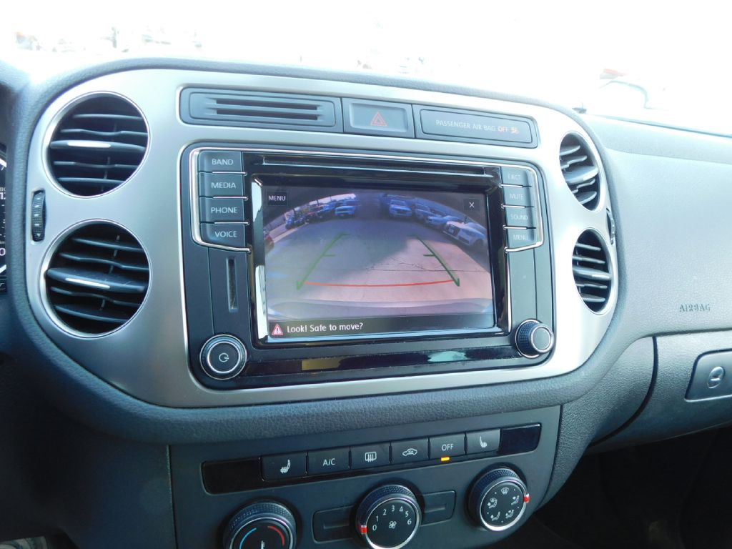 Used Car 2017 Volkswagen Tiguan  Wolfsburg For Sale Under $10,000 In San Antonio, Texas