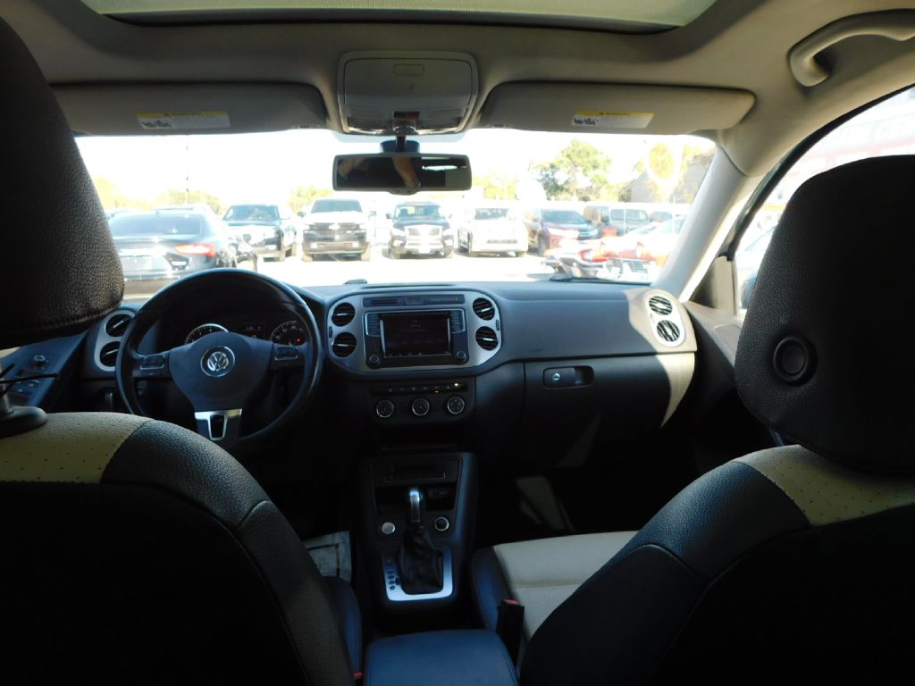 Used Car 2017 Volkswagen Tiguan  Wolfsburg For Sale Under $10,000 In San Antonio, Texas