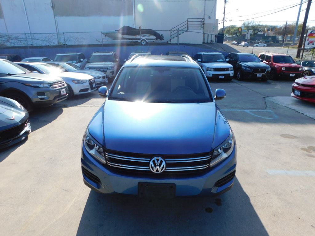 Used Car 2017 Volkswagen Tiguan  Wolfsburg For Sale Under $10,000 In San Antonio, Texas