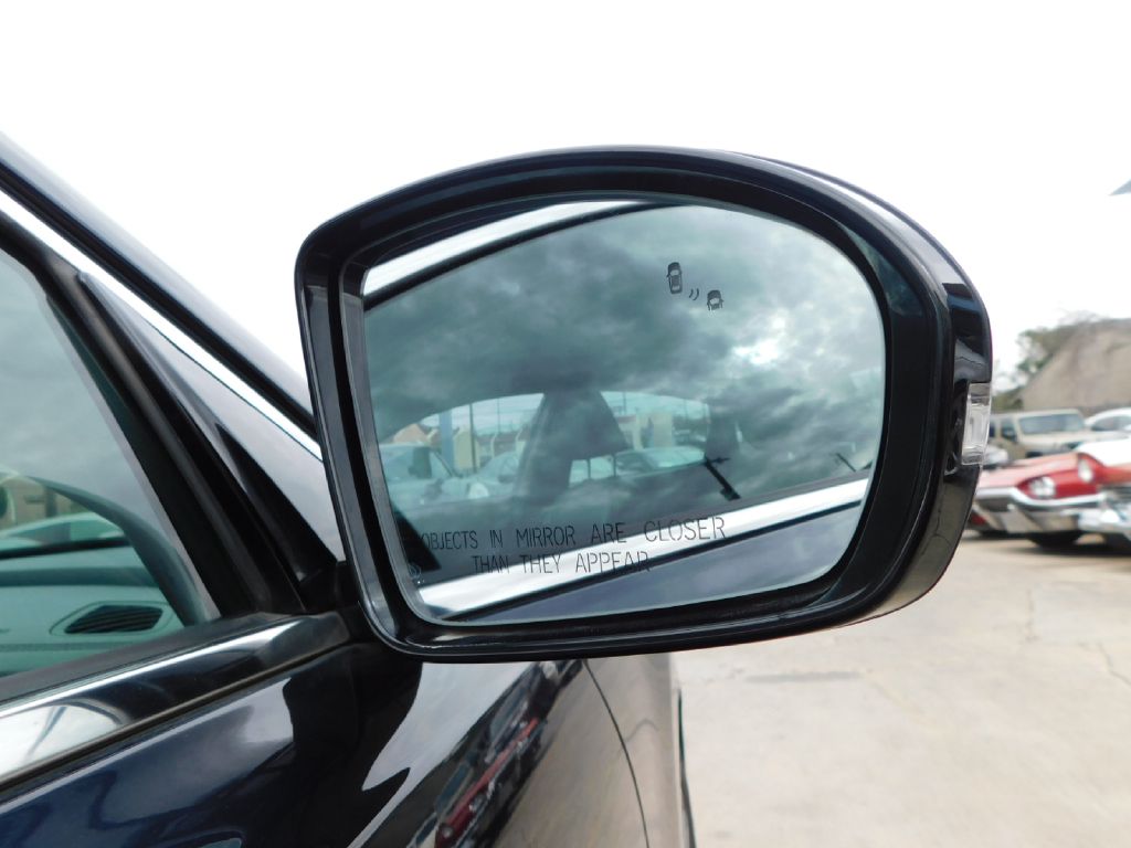 Used Car 2017 Kia Cadenza  Premium For Sale Under $12,000 In San Antonio, Texas