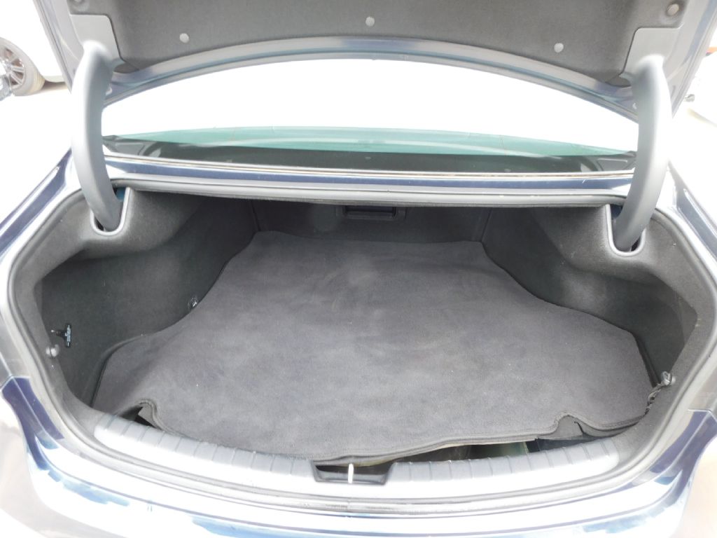 Used Car 2017 Kia Cadenza  Premium For Sale Under $12,000 In San Antonio, Texas