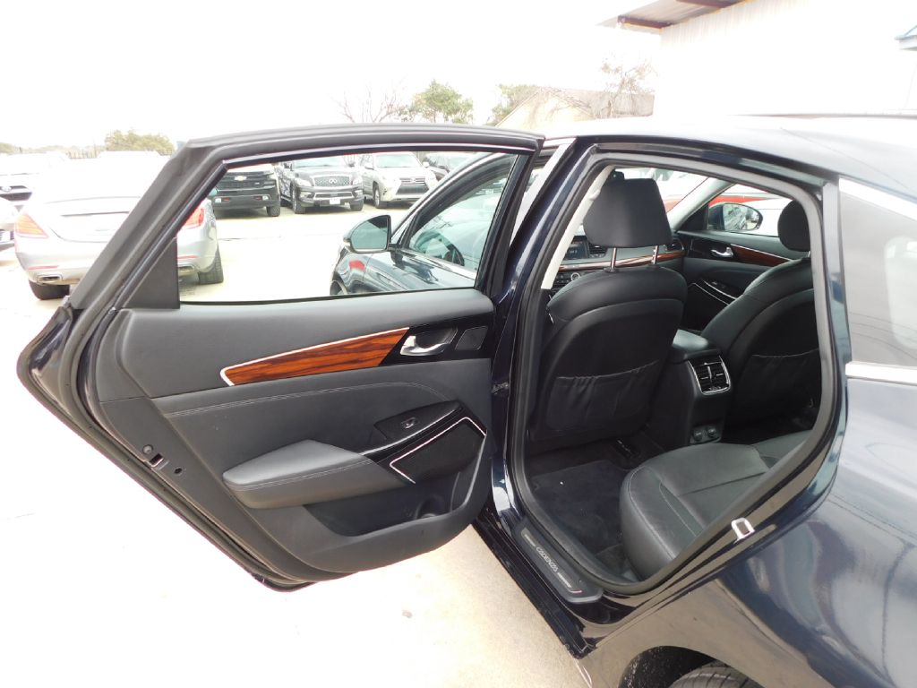 Used Car 2017 Kia Cadenza  Premium For Sale Under $12,000 In San Antonio, Texas