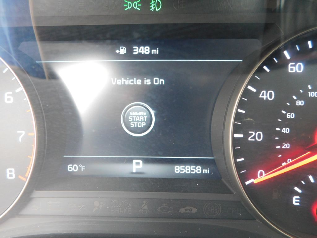 Used Car 2017 Kia Cadenza  Premium For Sale Under $12,000 In San Antonio, Texas