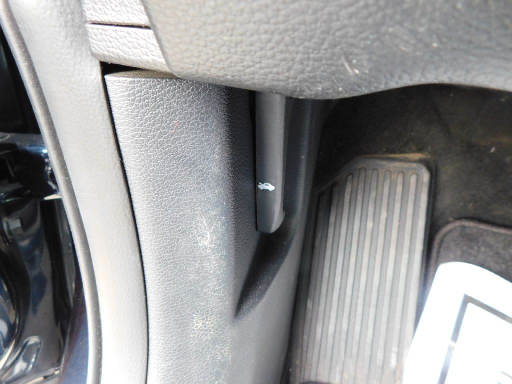 Used Car 2017 Kia Cadenza  Premium For Sale Under $12,000 In San Antonio, Texas