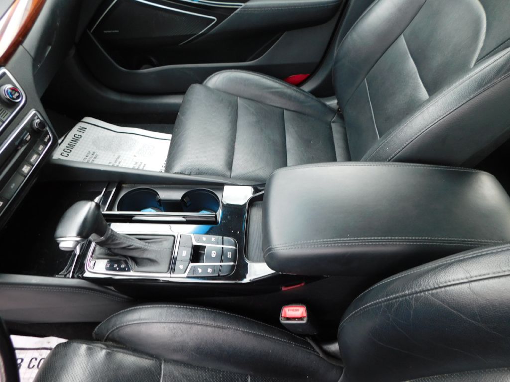 Used Car 2017 Kia Cadenza  Premium For Sale Under $12,000 In San Antonio, Texas