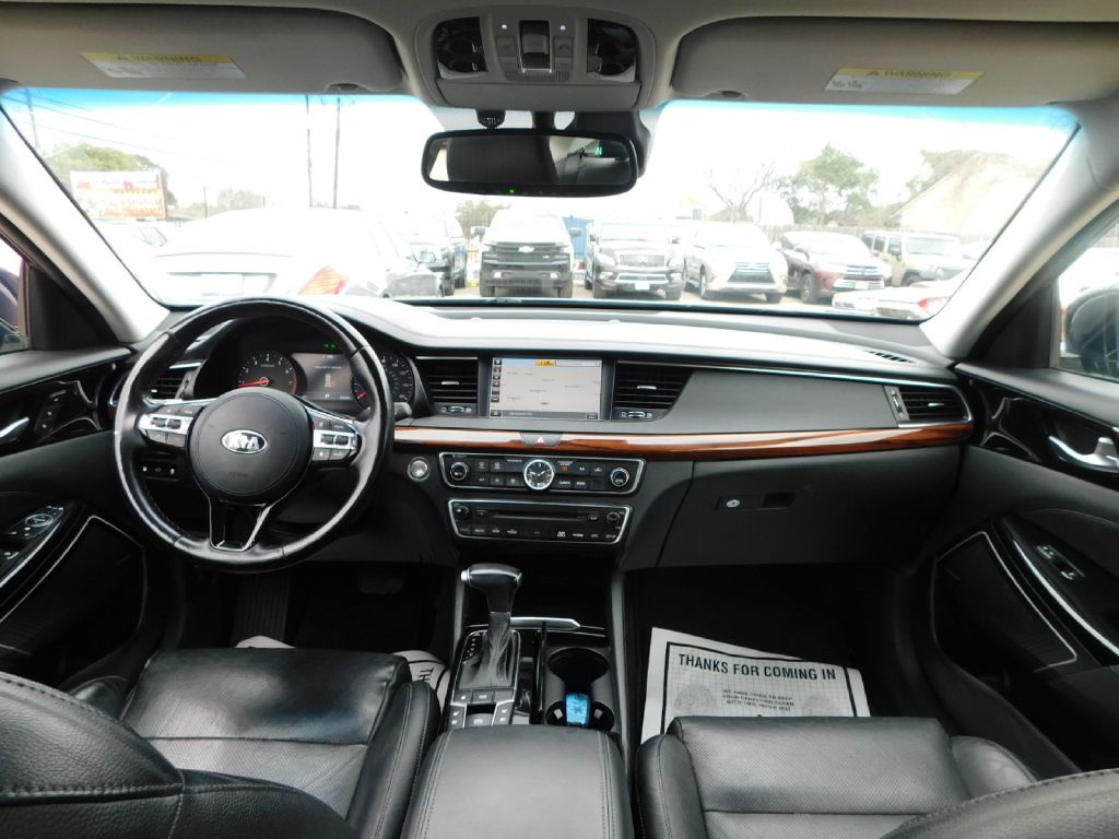 Used Car 2017 Kia Cadenza  Premium For Sale Under $12,000 In San Antonio, Texas