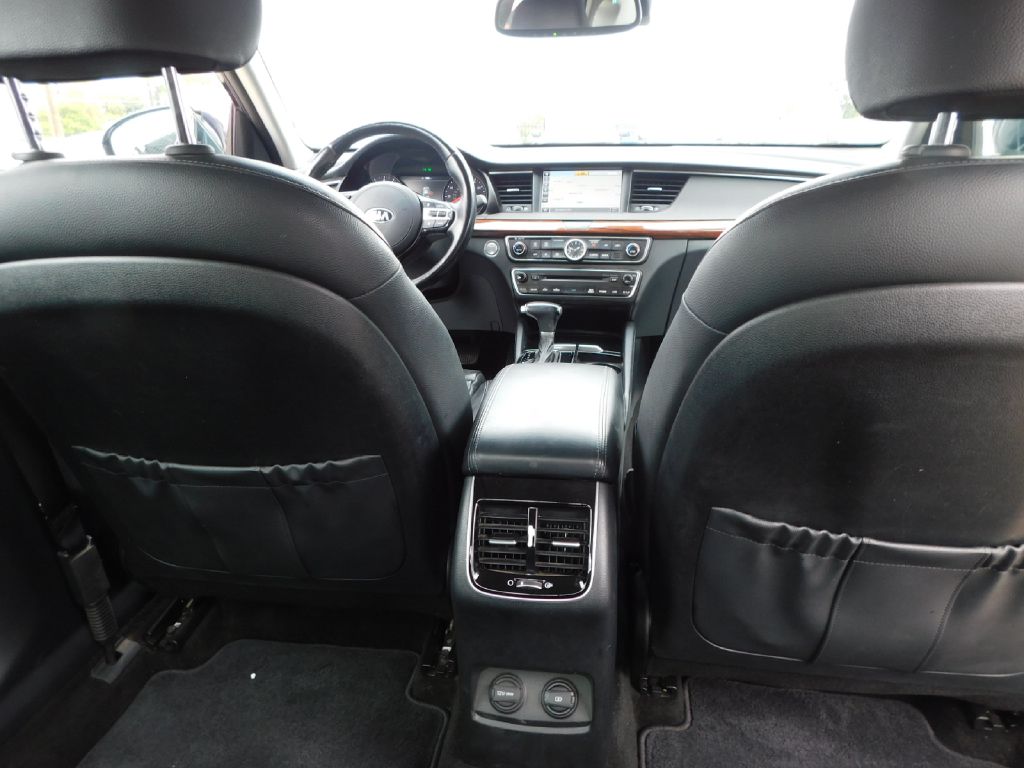Used Car 2017 Kia Cadenza  Premium For Sale Under $12,000 In San Antonio, Texas