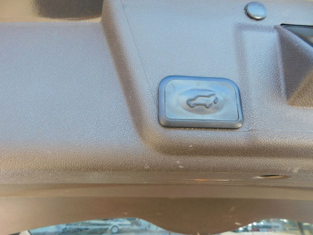 Used Car 2014 Buick Enclave  For Sale Under $10,000 In San Antonio, Texas