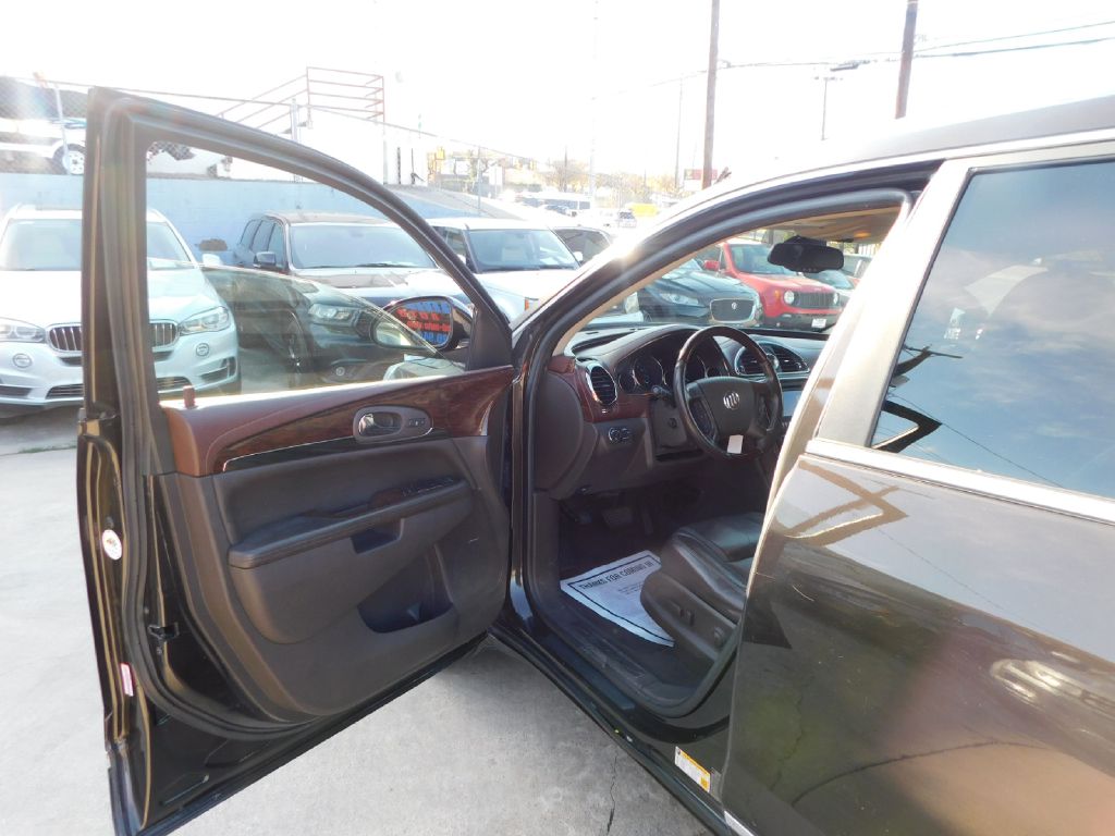 Used Car 2014 Buick Enclave  For Sale Under $10,000 In San Antonio, Texas