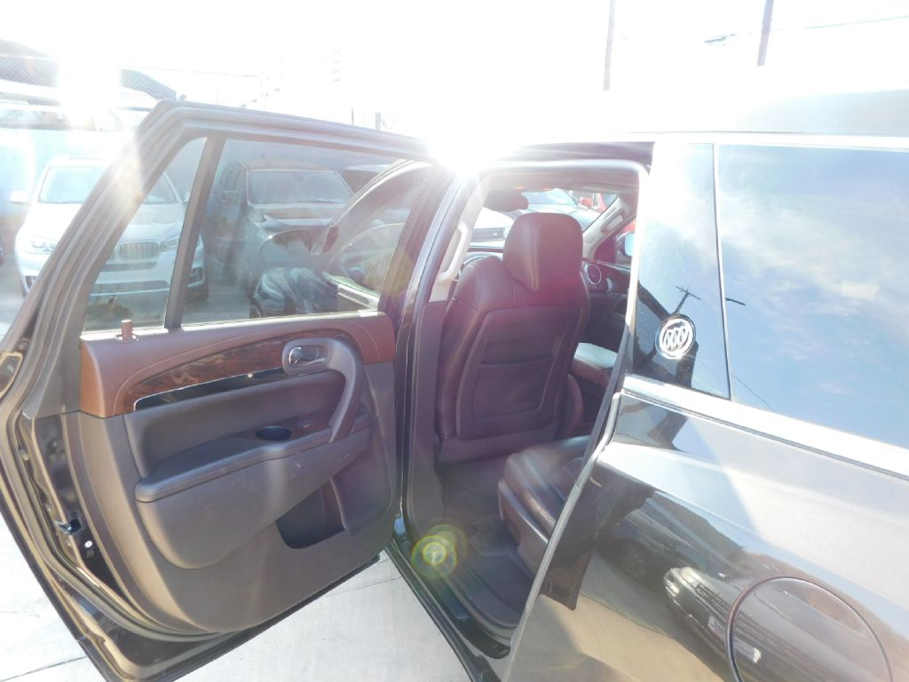 Used Car 2014 Buick Enclave  For Sale Under $10,000 In San Antonio, Texas