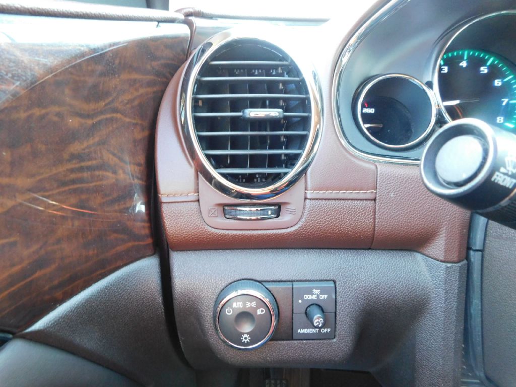 Used Car 2014 Buick Enclave  For Sale Under $10,000 In San Antonio, Texas