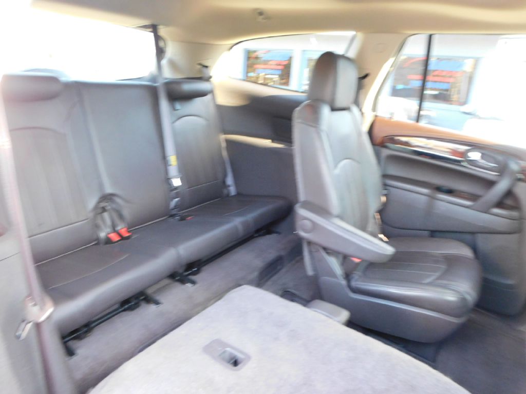 Used Car 2014 Buick Enclave  For Sale Under $10,000 In San Antonio, Texas