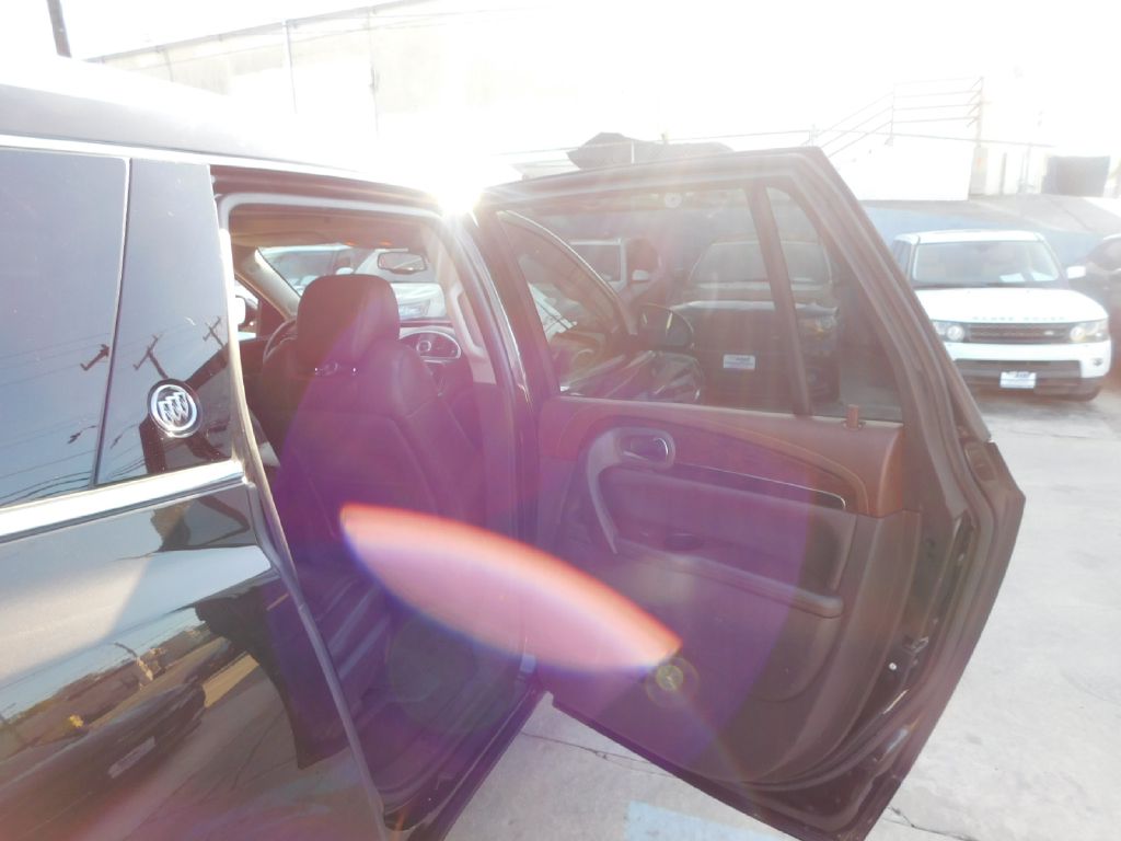 Used Car 2014 Buick Enclave  For Sale Under $10,000 In San Antonio, Texas