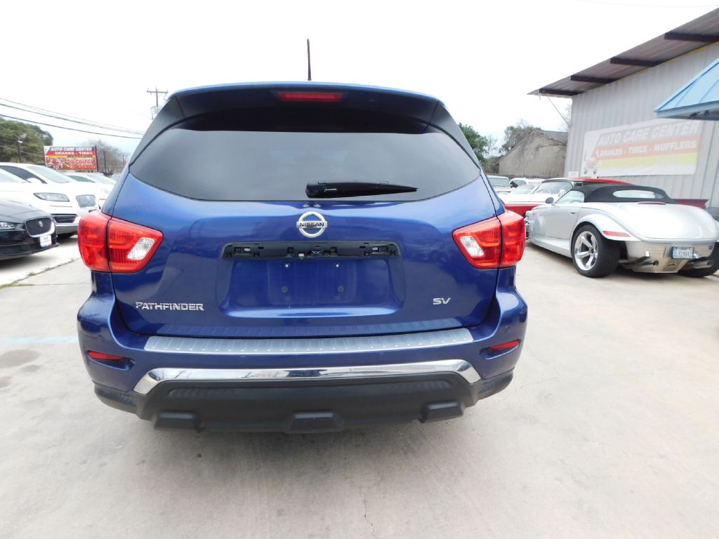 Used Car 2017 Nissan Pathfinder  S For Sale Under $12,000 In San Antonio, Texas