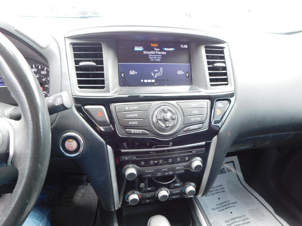 Used Car 2017 Nissan Pathfinder  S For Sale Under $12,000 In San Antonio, Texas