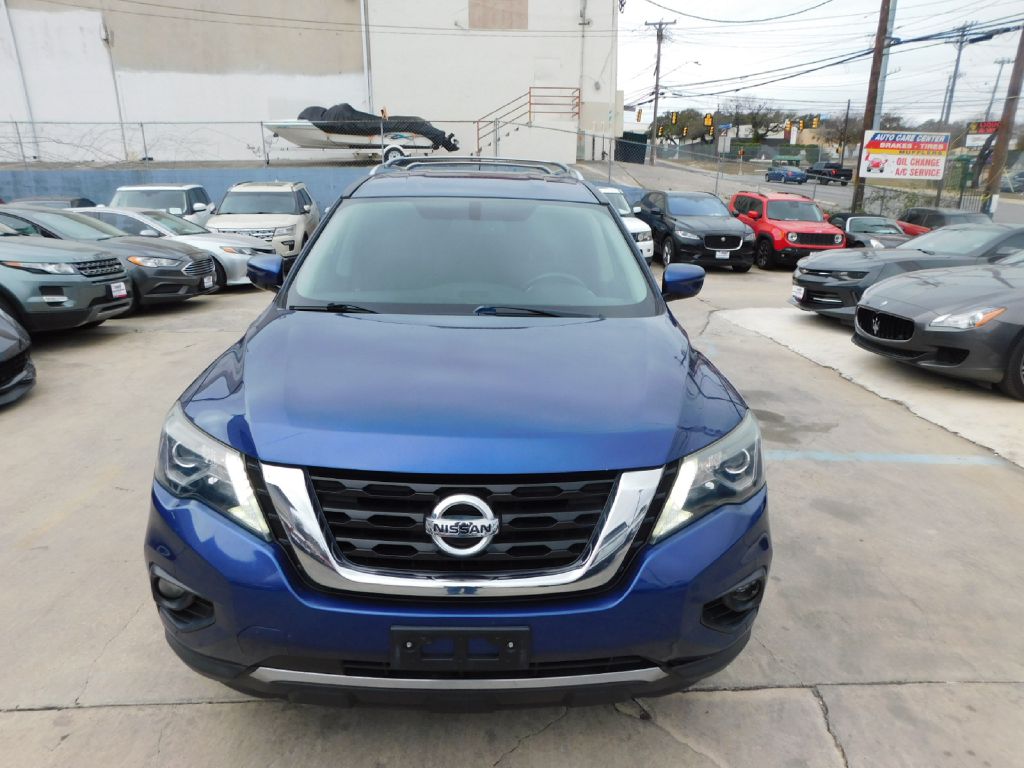 Used Car 2017 Nissan Pathfinder  S For Sale Under $12,000 In San Antonio, Texas