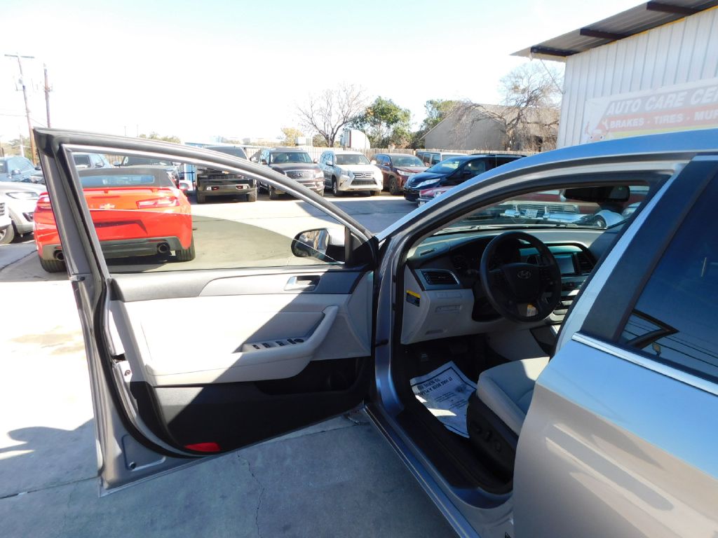 Used Car 2015 Hyundai Sonata  Eco For Sale Under $10,000 In San Antonio, Texas