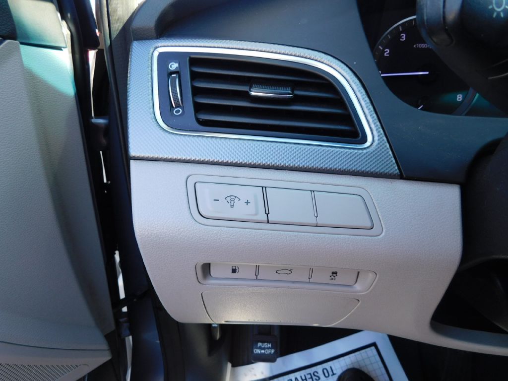 Used Car 2015 Hyundai Sonata  Eco For Sale Under $10,000 In San Antonio, Texas