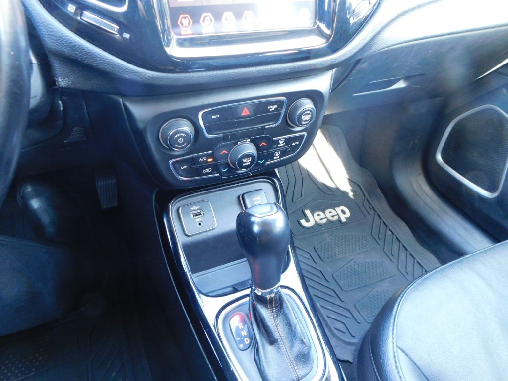 Used Car 2020 Jeep Compass  Limited For Sale Under $12,000 In San Antonio, Texas