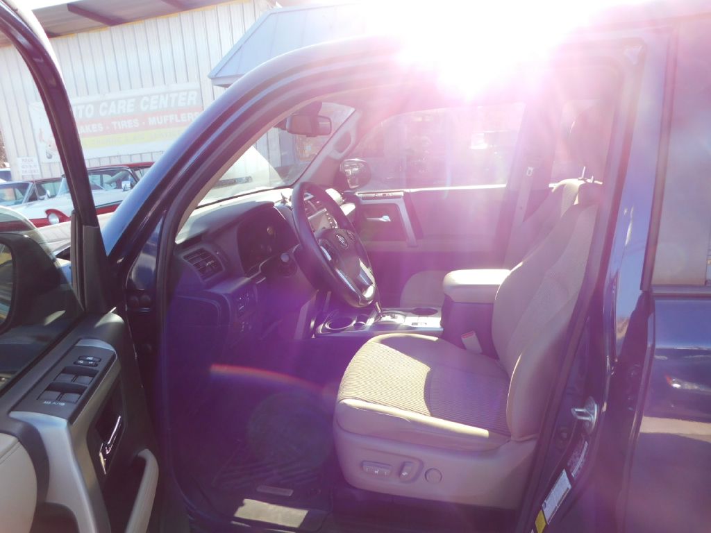 Used Car 2022 Toyota 4runner  Sr5 For Sale Under $30,000 In San Antonio, Texas