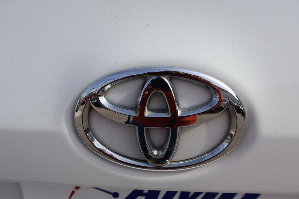 Used Car 2014 Toyota Corolla  Le For Sale Under $10,000 In San Antonio, Texas