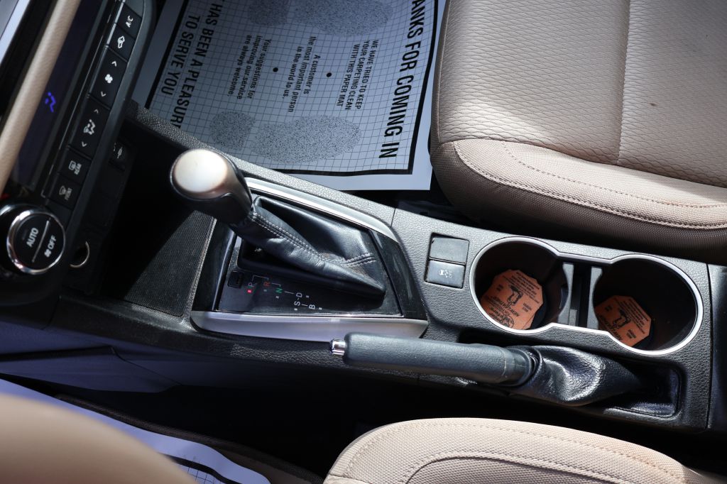 Used Car 2014 Toyota Corolla  Le For Sale Under $10,000 In San Antonio, Texas