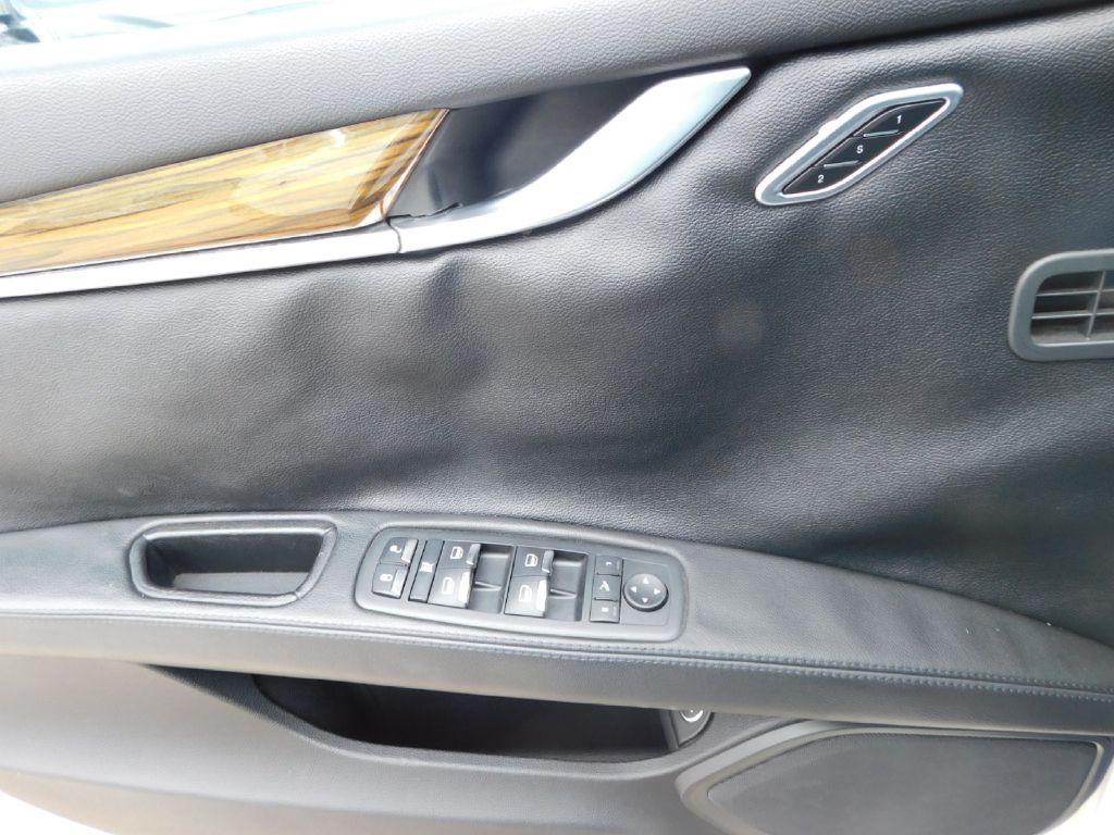 Used Car 2014 Maserati Ghibli  Sq4 For Sale Under $15,000 In San Antonio, Texas