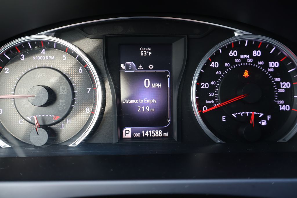 Used Car 2015 Toyota Camry  Le For Sale Under $12,000 In San Antonio, Texas