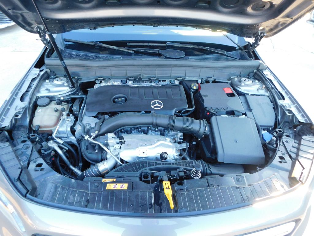 Used Car 2020 Mercedes-benz Glb  250 For Sale Under $25,000 In San Antonio, Texas