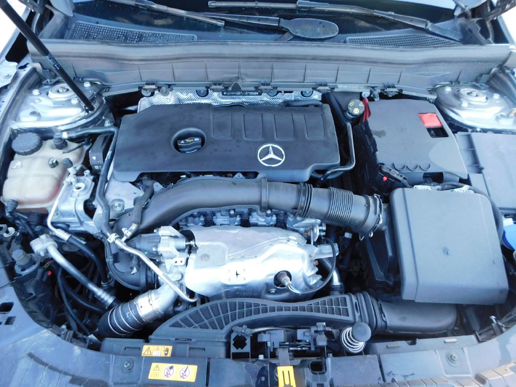 Used Car 2020 Mercedes-benz Glb  250 For Sale Under $25,000 In San Antonio, Texas