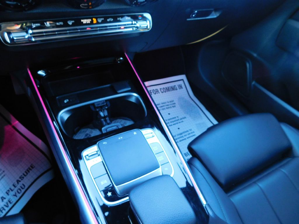 Used Car 2020 Mercedes-benz Glb  250 For Sale Under $25,000 In San Antonio, Texas