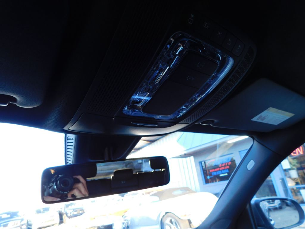 Used Car 2020 Mercedes-benz Glb  250 For Sale Under $25,000 In San Antonio, Texas