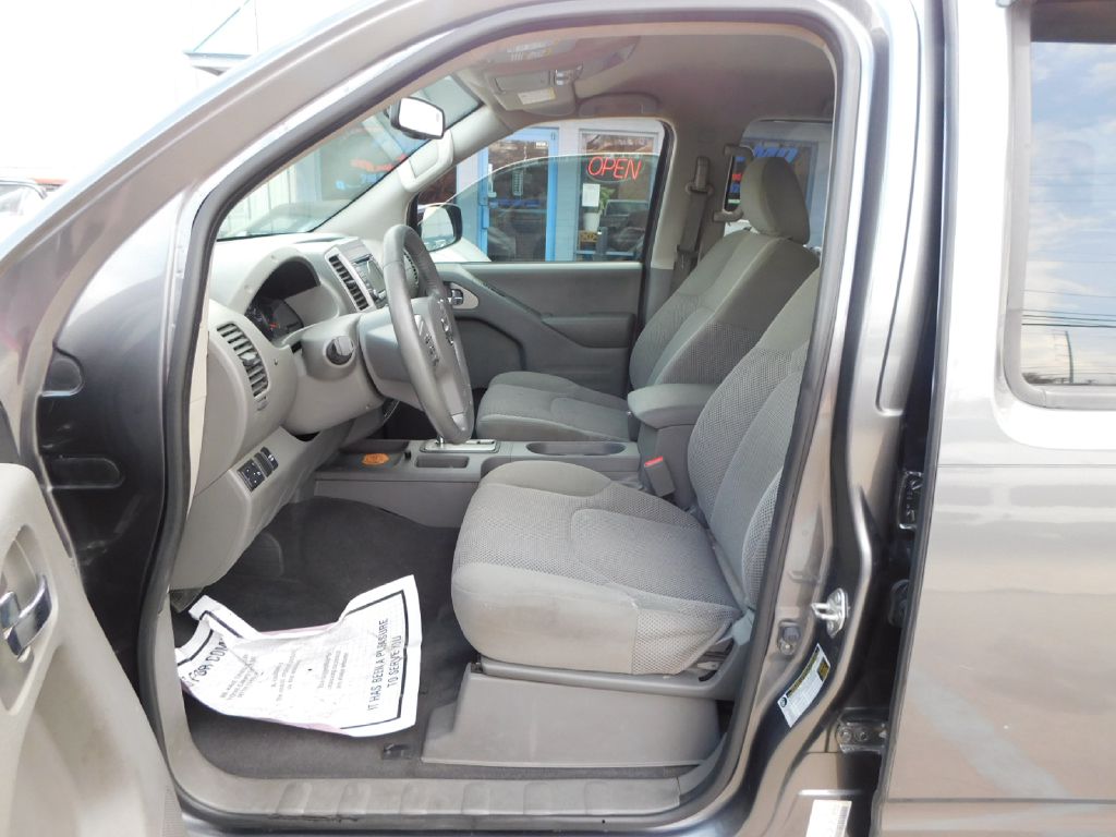 Used Car 2018 Nissan Frontier  Sv For Sale Under $15,000 In San Antonio, Texas