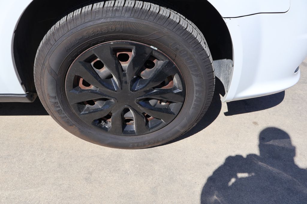 Used Car 2016 Dodge Grand Caravan  Se For Sale Under $10,000 In San Antonio, Texas