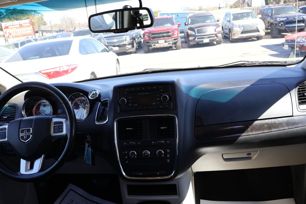 Used Car 2016 Dodge Grand Caravan  Se For Sale Under $10,000 In San Antonio, Texas