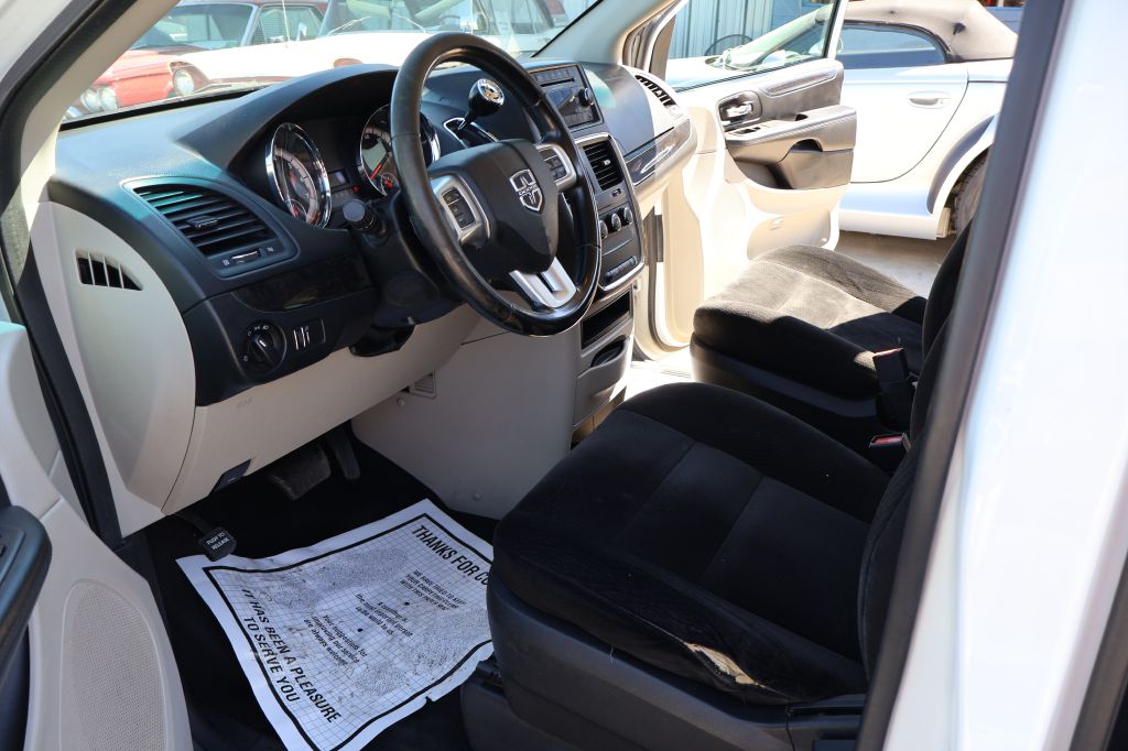 Used Car 2016 Dodge Grand Caravan  Se For Sale Under $10,000 In San Antonio, Texas