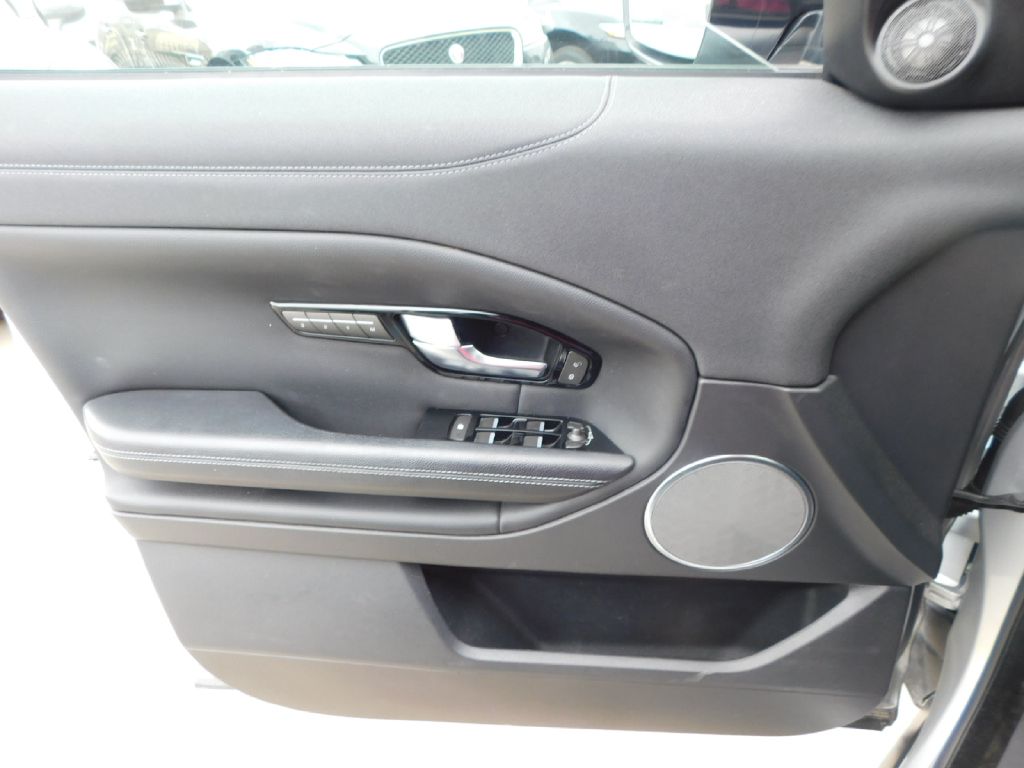 Used Car 2018 Land Rover Range Rover Evo  Se For Sale Under $15,000 In San Antonio, Texas