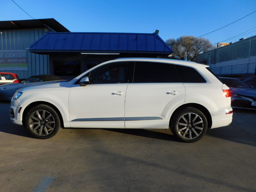 Used Car 2017 Audi Q7  Premium Plus For Sale Under $15,000 In San Antonio, Texas