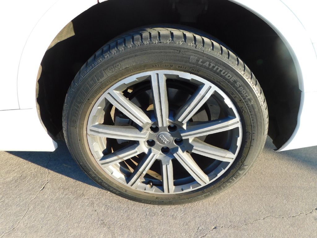 Used Car 2017 Audi Q7  Premium Plus For Sale Under $15,000 In San Antonio, Texas