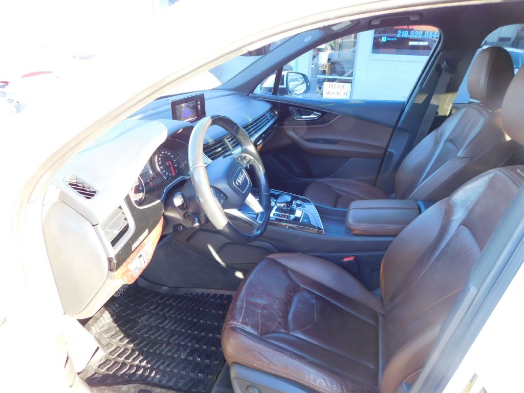 Used Car 2017 Audi Q7  Premium Plus For Sale Under $15,000 In San Antonio, Texas