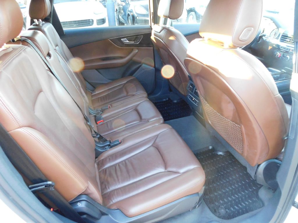 Used Car 2017 Audi Q7  Premium Plus For Sale Under $15,000 In San Antonio, Texas