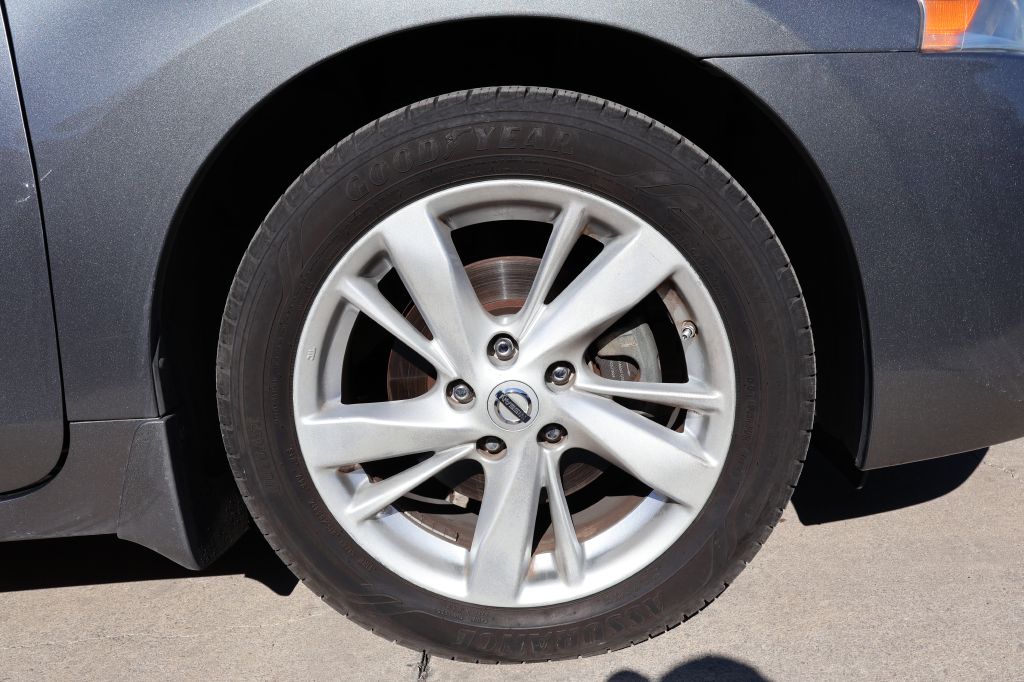 Used Car 2015 Nissan Altima  2.5 For Sale Under $10,000 In San Antonio, Texas