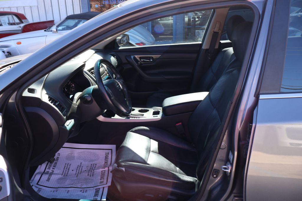 Used Car 2015 Nissan Altima  2.5 For Sale Under $10,000 In San Antonio, Texas
