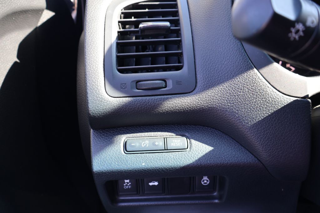 Used Car 2015 Nissan Altima  2.5 For Sale Under $10,000 In San Antonio, Texas