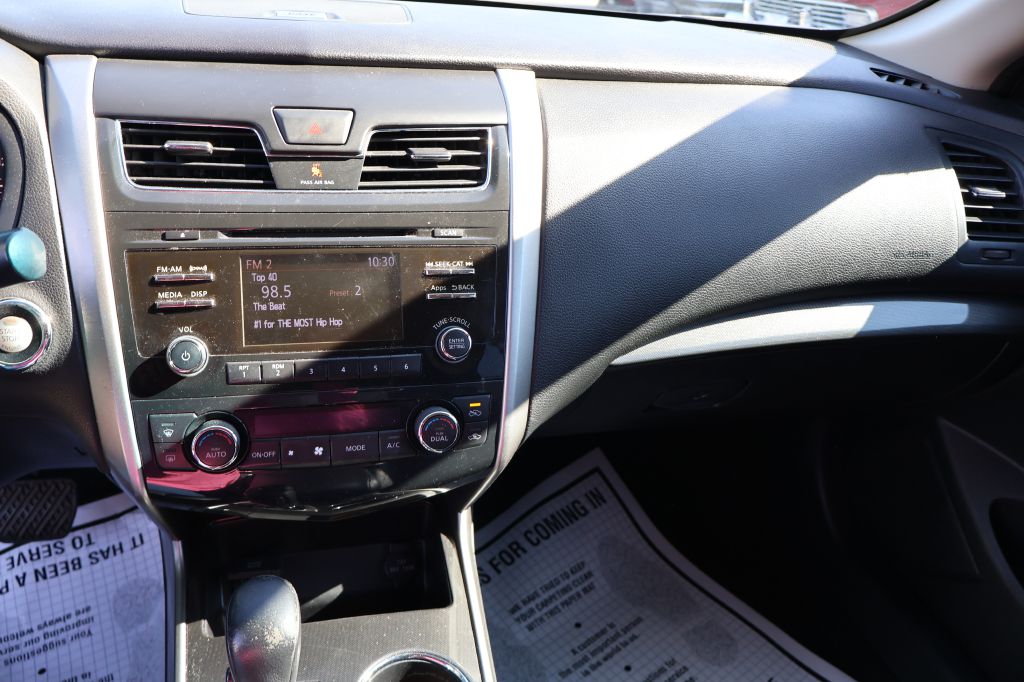 Used Car 2015 Nissan Altima  2.5 For Sale Under $10,000 In San Antonio, Texas