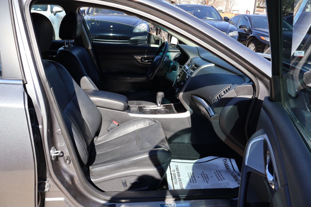 Used Car 2015 Nissan Altima  2.5 For Sale Under $10,000 In San Antonio, Texas