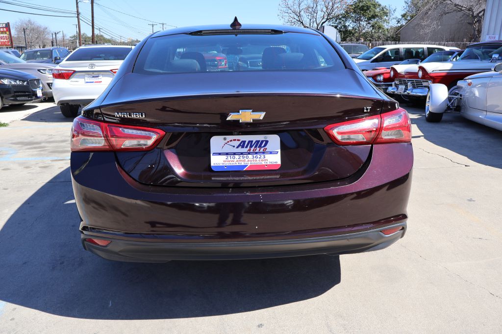 Used Car 2021 Chevrolet Malibu  Lt For Sale Under $12,000 In San Antonio, Texas
