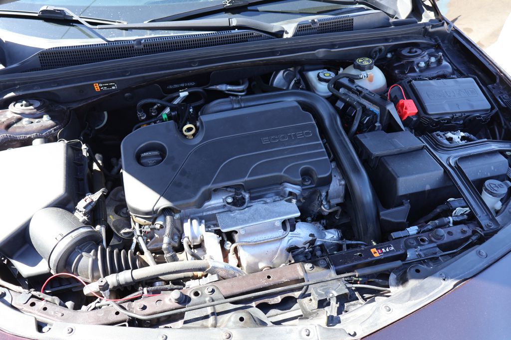 Used Car 2021 Chevrolet Malibu  Lt For Sale Under $12,000 In San Antonio, Texas