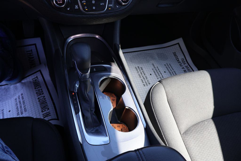 Used Car 2021 Chevrolet Malibu  Lt For Sale Under $12,000 In San Antonio, Texas