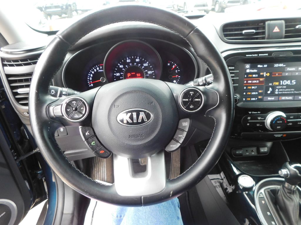 Used Car 2018 Kia Soul  + For Sale Under $10,000 In San Antonio, Texas